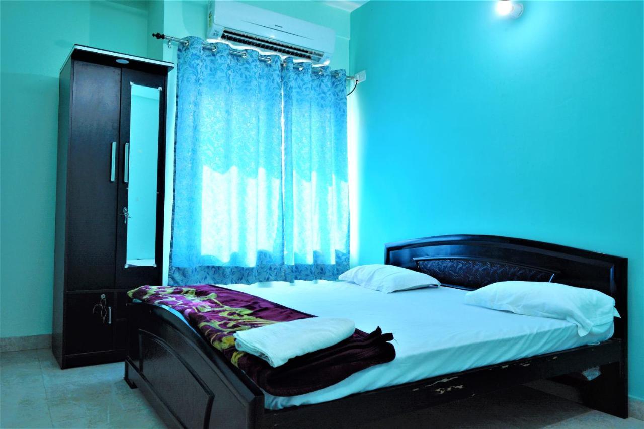 Pretty Garden View Apartment 3Bhk Furnished Flat Near Kashi Vishwanath Temple バラナシ エクステリア 写真